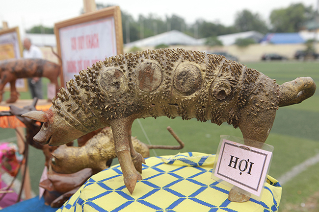 Chiêm ngưỡng 12 con giáp làm từ rễ tre độc nhất vô nhị ở Việt Nam