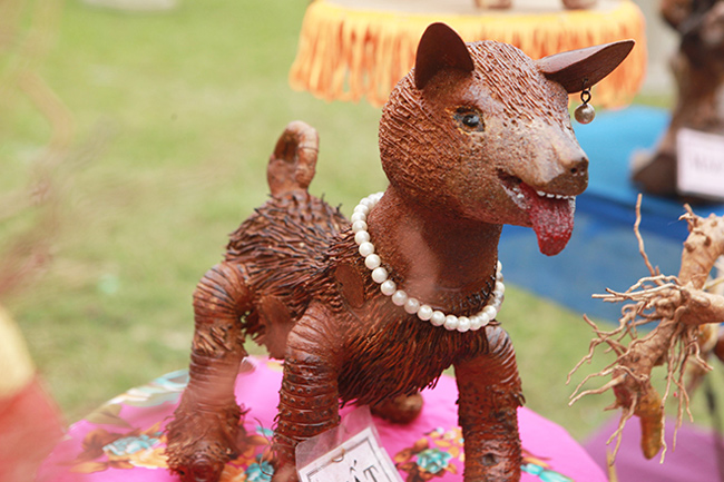 Chiêm ngưỡng 12 con giáp làm từ rễ tre độc nhất vô nhị ở Việt Nam