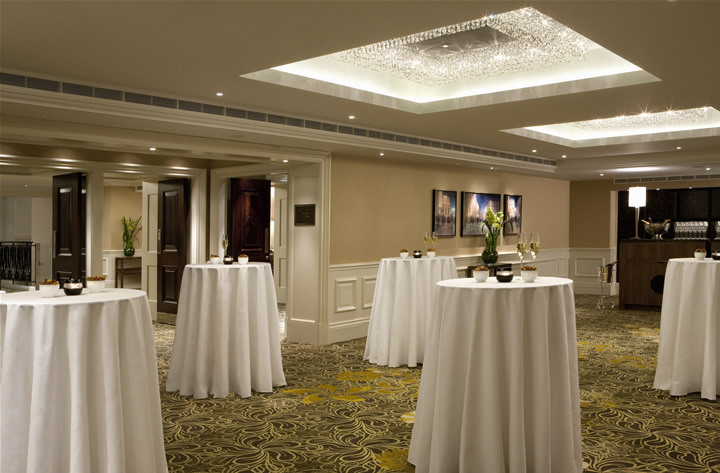 Chuyện rùng rợn về khách sạn ma ám nổi tiếng nhất nước Anh