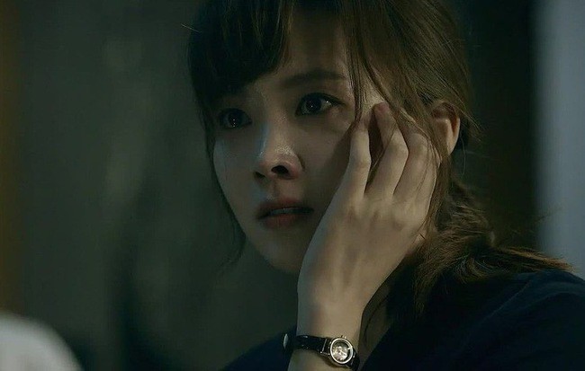 Vừa đi làm về đã bị em chồng tát, cả nhà hùa vào mắng mỏ, nàng dâu quyết định ly hôn ngay khi biết lý do