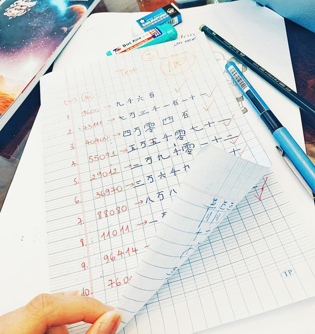 Chẳng còn khoe nhà sang xe xịn mà tập trung vào việc này, phải chăng Lan Khuê sẽ phụ giúp ông xã việc kinh doanh?