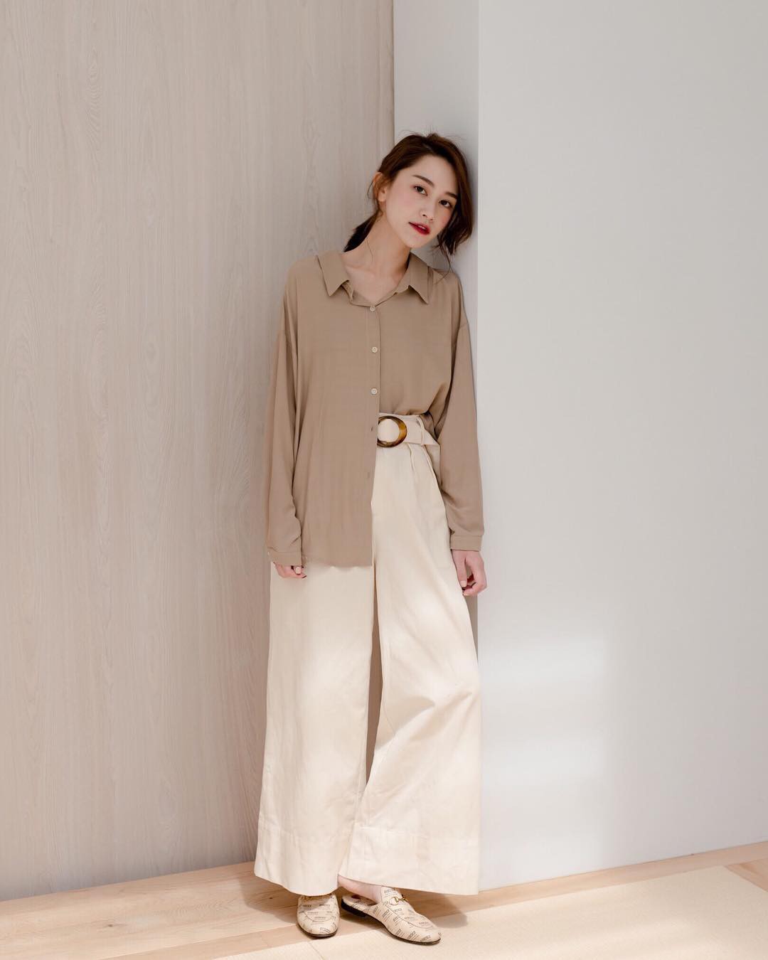 Ngoài 30 tuổi, đây là 4 kiểu quần sẽ đưa bạn chạm đến ngưỡng thanh lịch và thời thượng tuyệt đối