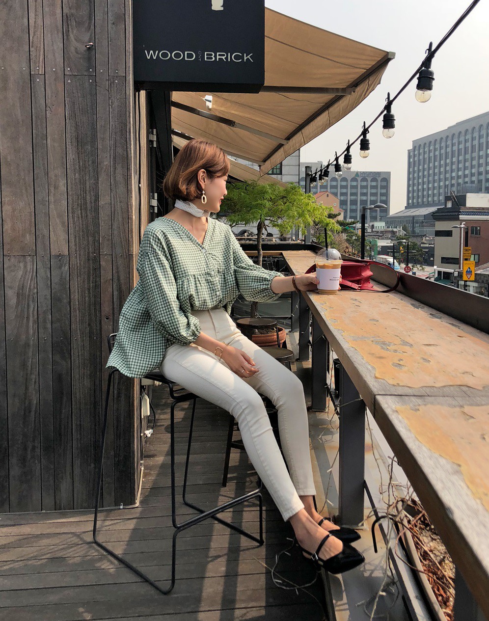 Ngoài 30 tuổi, đây là 4 kiểu quần sẽ đưa bạn chạm đến ngưỡng thanh lịch và thời thượng tuyệt đối