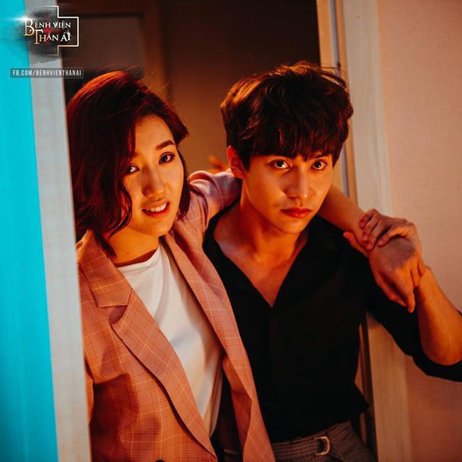 Sốc với phim y khoa Việt Nam có cảnh dàn y tá mặc váy lộ khe ngực sâu hun hút, bất ngờ nhất là nữ chính