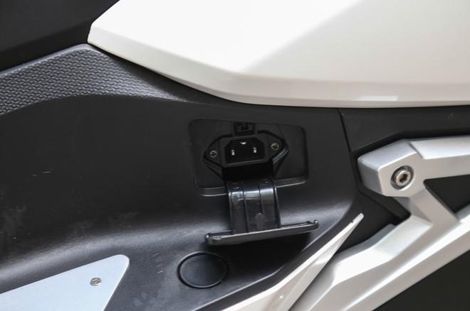 Thực hư chuyện xe điện tiết kiệm hơn 33 lần so với xe ga