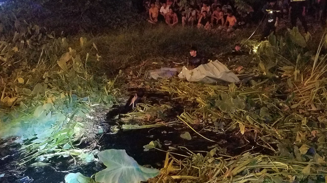 Cướp tiệm vàng ở Sài Gòn bị truy đuổi, nam thanh niên nhảy kênh mất tích