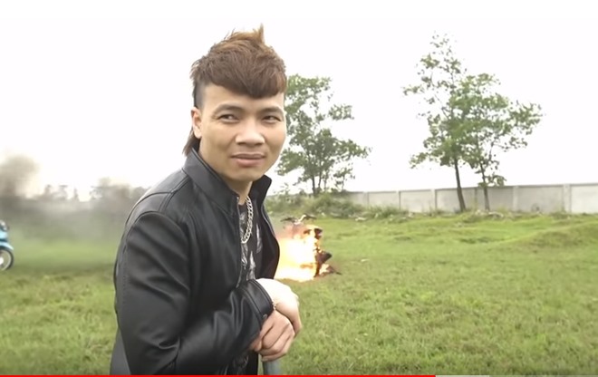 Khá Bảnh - Như một thứ hiểm hoạ Momo kinh sợ