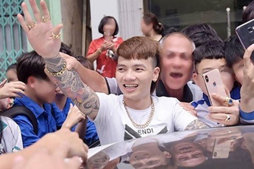 Khá Bảnh - Như một thứ hiểm hoạ Momo kinh sợ