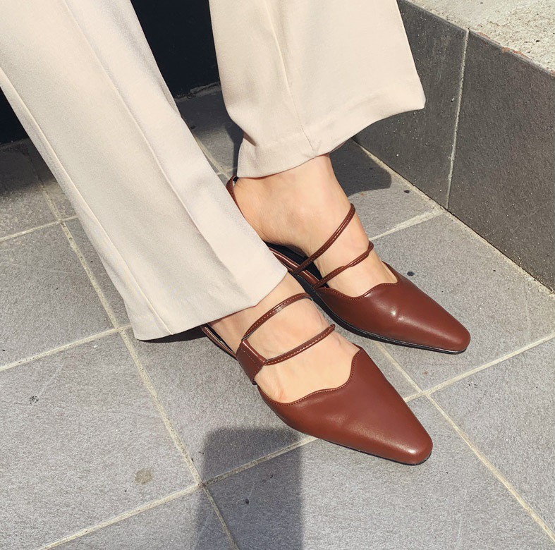 Tiết kiệm là tốt, nhưng làm ơn hãy thanh lý 4 items chán đời sau ra khỏi tủ quần áo của bạn