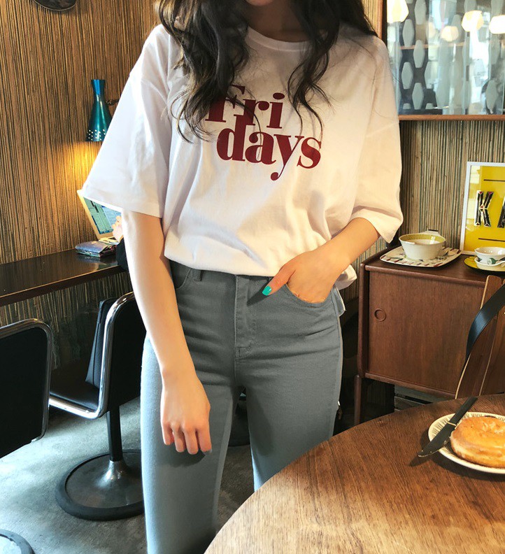 Tiết kiệm là tốt, nhưng làm ơn hãy thanh lý 4 items chán đời sau ra khỏi tủ quần áo của bạn