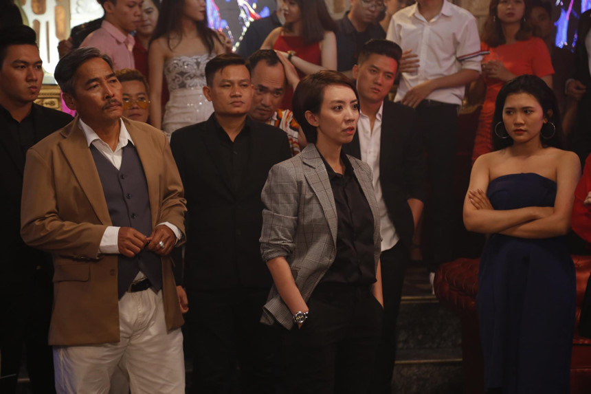 ‘Chị Mười Ba’ - giang hồ vặt, tấu hài ngớ ngẩn