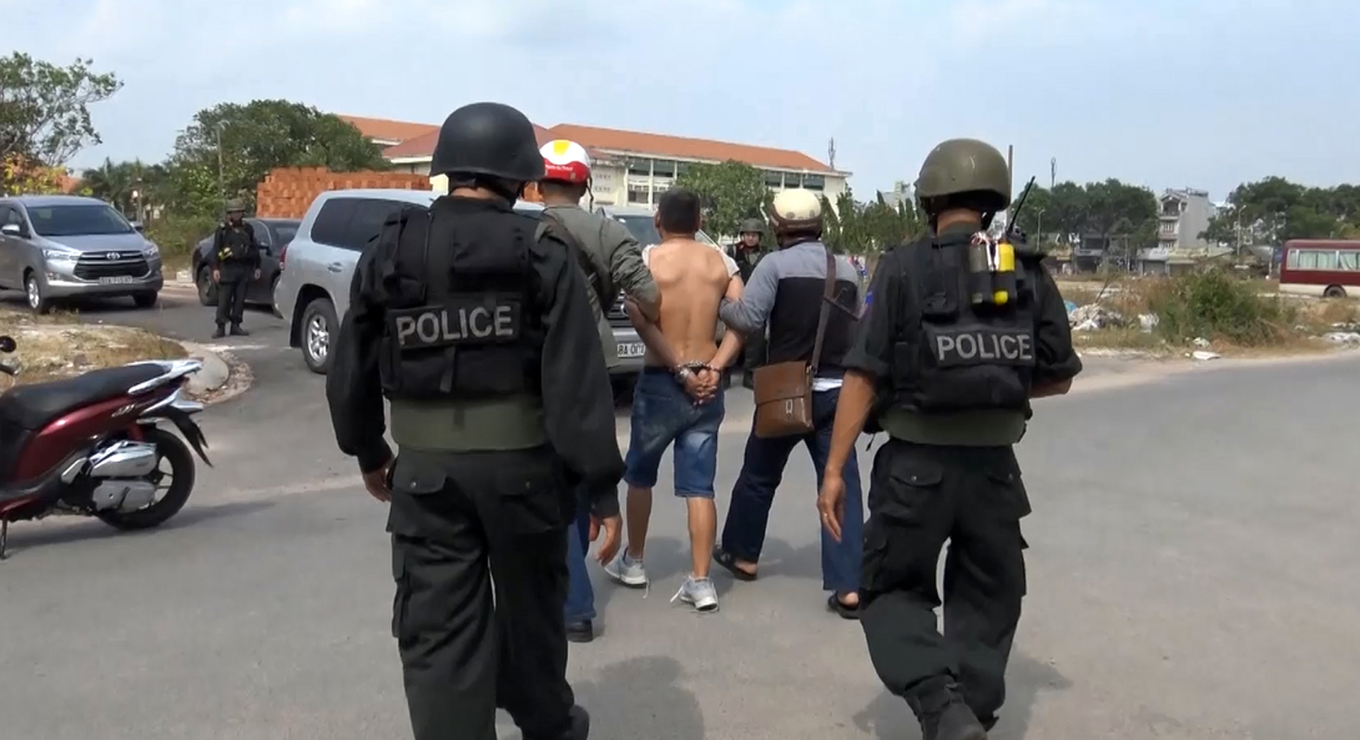 Triệt phá những đường dây ma túy khủng - Cuộc chiến nóng bỏng và cam go