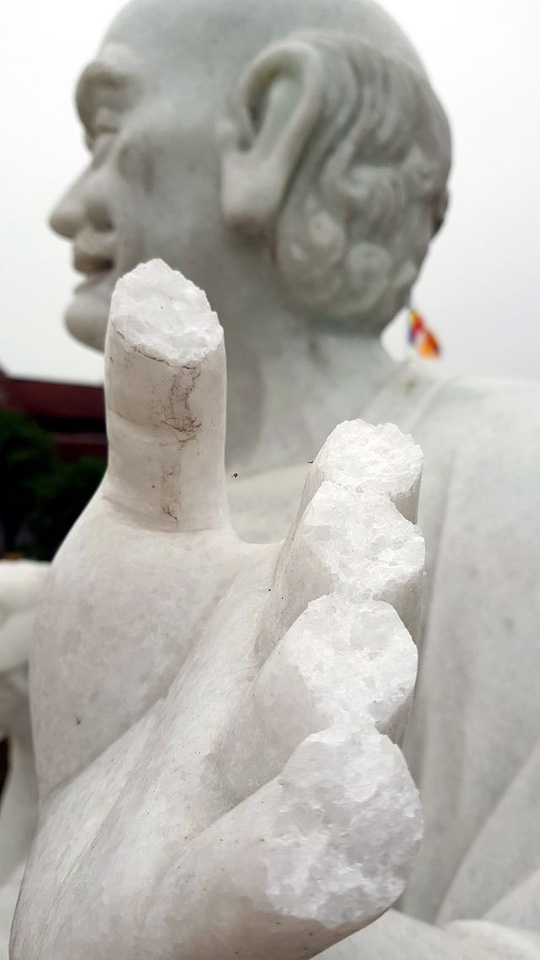 16 pho tượng La Hán trong ngôi chùa cổ bất ngờ bị đập phá trong đêm