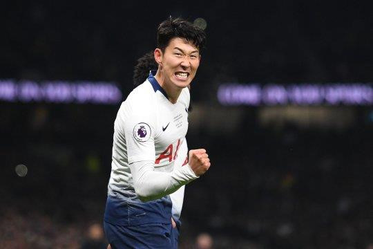 Lễ khai trương sân bóng trị giá 1 tỷ bảng hoành tráng của Tottenham