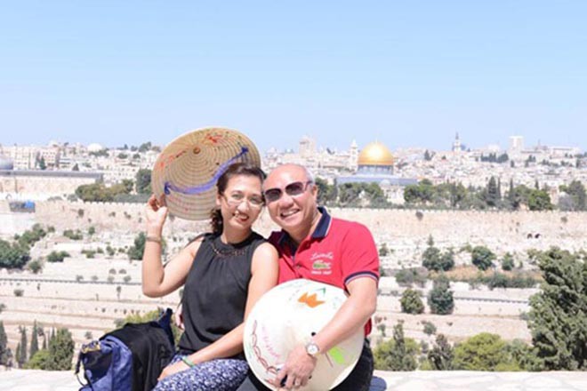 Cuộc sống viên mãn của BTV Vân Anh bên ông xã lớn hơn 21 tuổi Cuộc sống viên mãn của BTV Vân Anh bên ông xã lớn hơn 21 tuổi