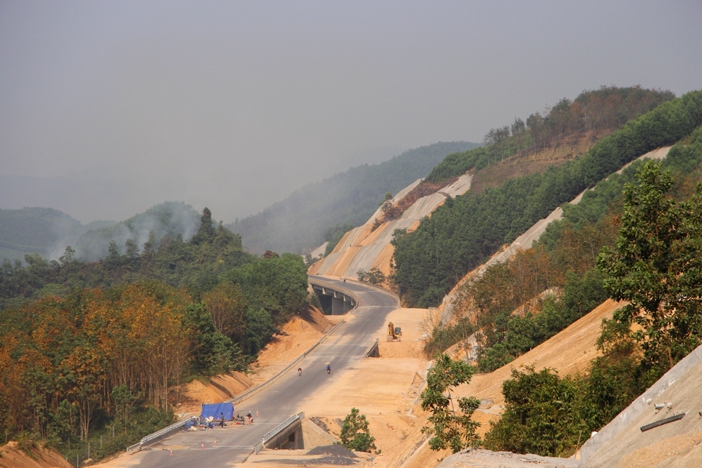 Cao tốc hơn 11.000 tỷ đồng xuyên vườn quốc gia Bạch Mã