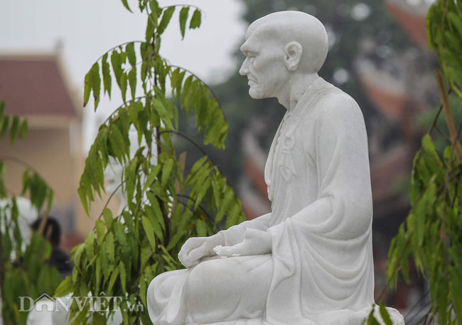 Cận cảnh 16 pho tượng đá ngọc bị đập phá ở ngôi chùa cổ Hà Nội