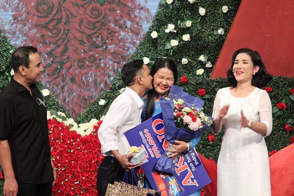 Ế 9 năm, nữ doanh nhân Sài thành U35 nhận bao nuôi chàng phụ bếp và cái kết