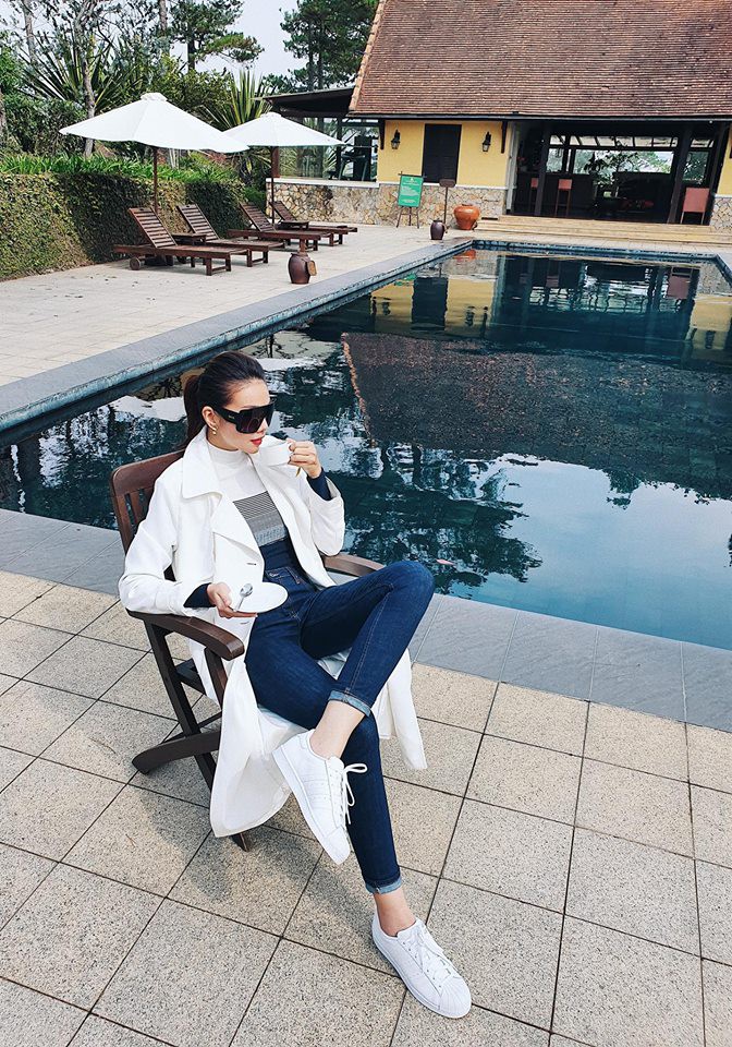 Châu Bùi đi ăn sương sương mà diện street style như dự yến tiệc, Khánh Linh cắt tóc ngắn trông giống... Đào Bá Lộc