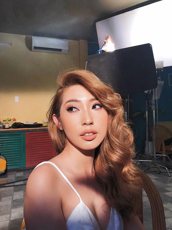 Sao Việt hậu chia tay: Midu sexy, gợi cảm hơn bội phần nhưng vẫn chưa là gì so với cô nàng này Sao Việt hậu chia tay: Midu sexy, gợi cảm hơn bội phần nhưng vẫn chưa là gì so với cô nàng này