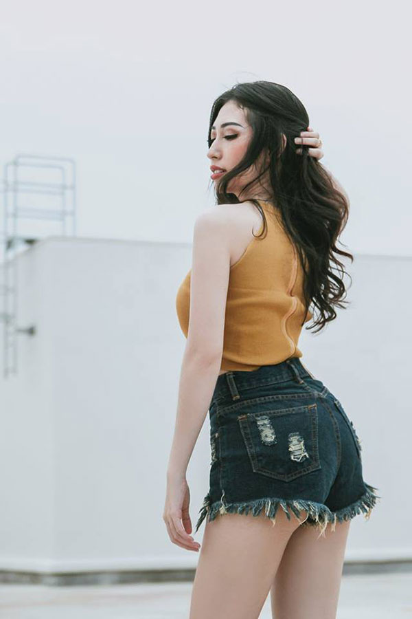 Sao Việt hậu chia tay: Midu sexy, gợi cảm hơn bội phần nhưng vẫn chưa là gì so với cô nàng này Sao Việt hậu chia tay: Midu sexy, gợi cảm hơn bội phần nhưng vẫn chưa là gì so với cô nàng này