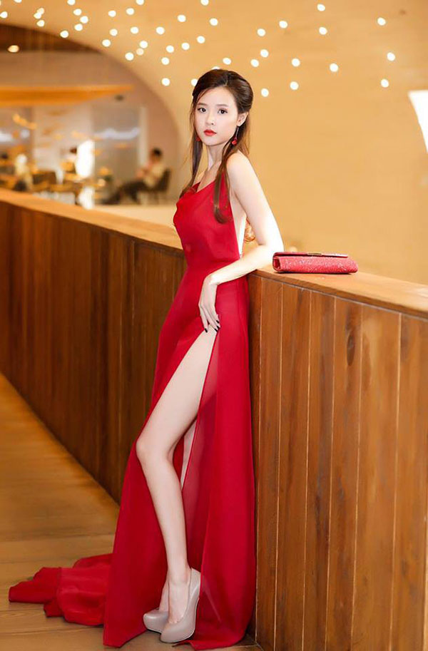 Sao Việt hậu chia tay: Midu sexy, gợi cảm hơn bội phần nhưng vẫn chưa là gì so với cô nàng này Sao Việt hậu chia tay: Midu sexy, gợi cảm hơn bội phần nhưng vẫn chưa là gì so với cô nàng này