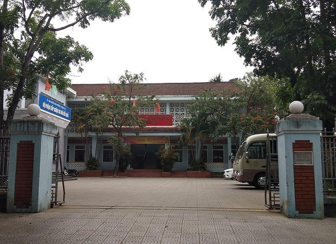 Dùng cán chổi đánh phụ nữ, Phó chủ tịch phường bị kỉ luật