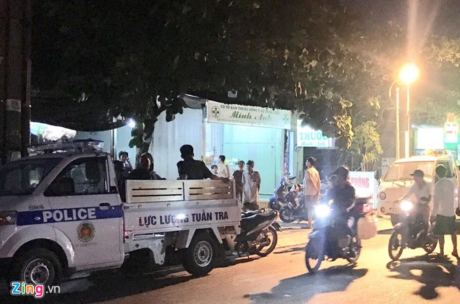 Mẹ phát hiện con trai chết trong tư thế treo cổ ở phòng trọ