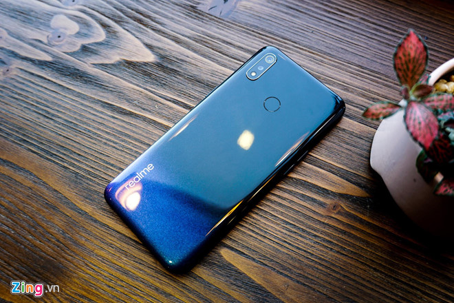 Loạt smartphone đáng chú ý bán tại Việt Nam tháng 4