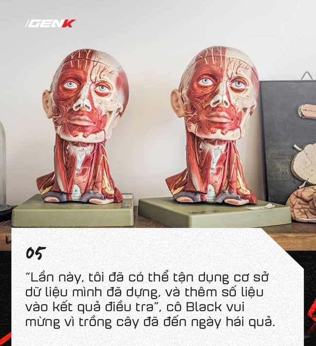 Những kẻ ấu dâm ghê tởm đã bị lôi ra ánh sáng nhờ khám xét bàn tay như thế nào?