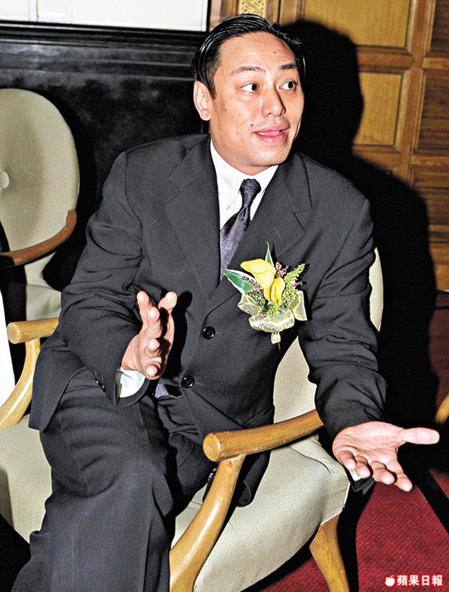 Tỷ phú vung tiền mua mỹ nhân làm người tình, cuối đời lãnh trái đắng, chết trong nghèo khổ