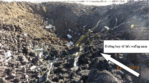 Máy bay Ethiopia tạo ra hố sâu gần 10 m khi lao xuống đất