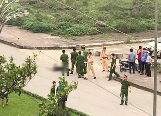 CA Ninh Bình nêu danh tính và thông tin về việc trung tá CSGT đứng nhìn thanh niên đâm cô gái