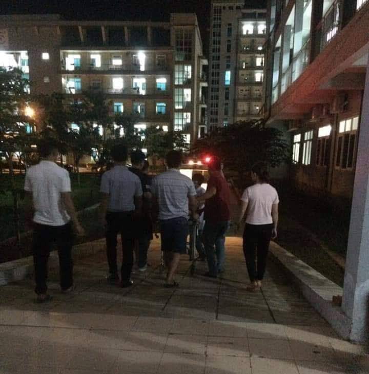 Người đàn ông bị đâm khi nhắc nhở thiếu niên vượt đèn đỏ đã tử vong