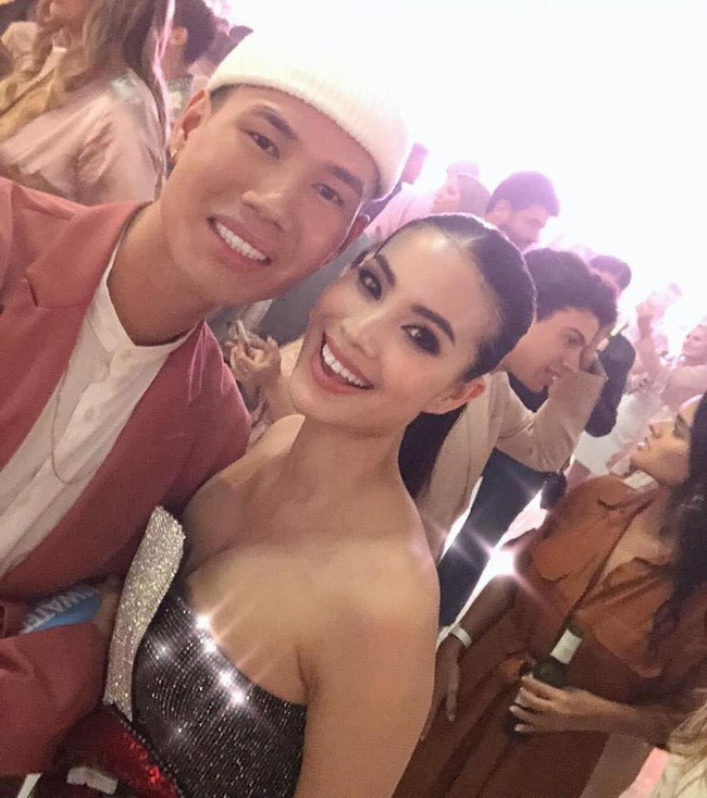 Hoa hậu Phạm Hương khoe vòng 1 đẫy đà, thoải mái thân mật cùng trai lạ sau khi công khai chuyện đính hôn