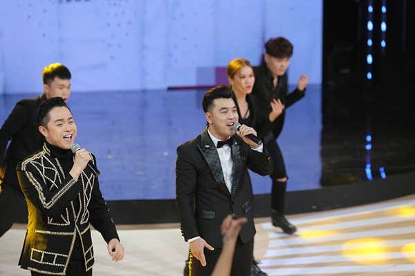 Danh hài Thúy Nga gây bất ngờ khi thú nhận từng trốn học 3 ngày để chầu chực gặp nữ thần tượng này