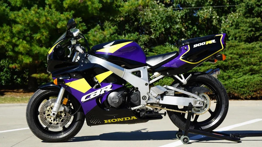 Honda CBR1000RR - hành trình gần 30 năm làm nên lịch sử