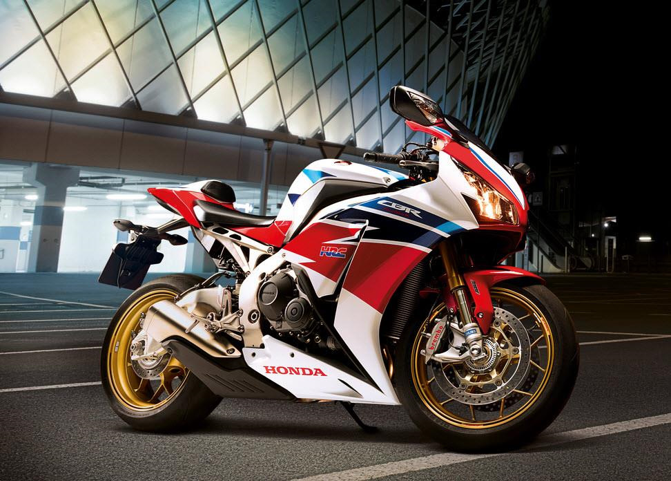 Honda CBR1000RR - hành trình gần 30 năm làm nên lịch sử