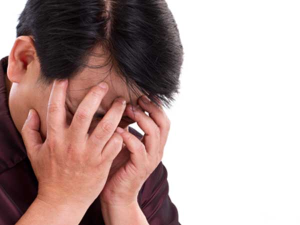 Chung sống 30 năm mà vợ nỡ phản bội lúc tôi khó khăn nhất