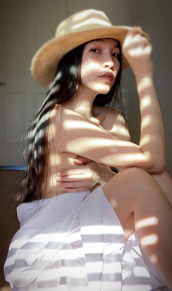 Thường xuyên đăng ảnh hở bạo, Hiền Thục lên tiếng khi bị nhận xét là quý cô sốc nổi