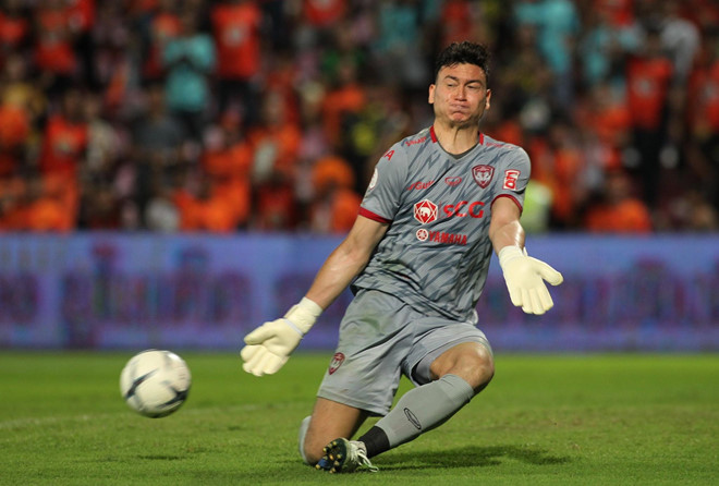 Tiền đạo Lào: Tôi sung sướng khi hạ thủ môn số một Việt Nam