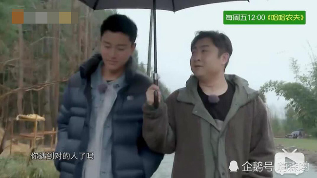 Chỉ vì 1 câu hỏi động chạm, Giả Nãi Lượng trả lời với gương mặt tối sầm, gượng gạo vô cùng đáng thương