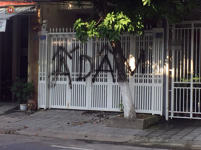 Vụ người dân xịt sơn, ném chất bẩn vào nhà Viện phó VKS: Phẫn nộ không đúng cách sẽ vi phạm pháp luật