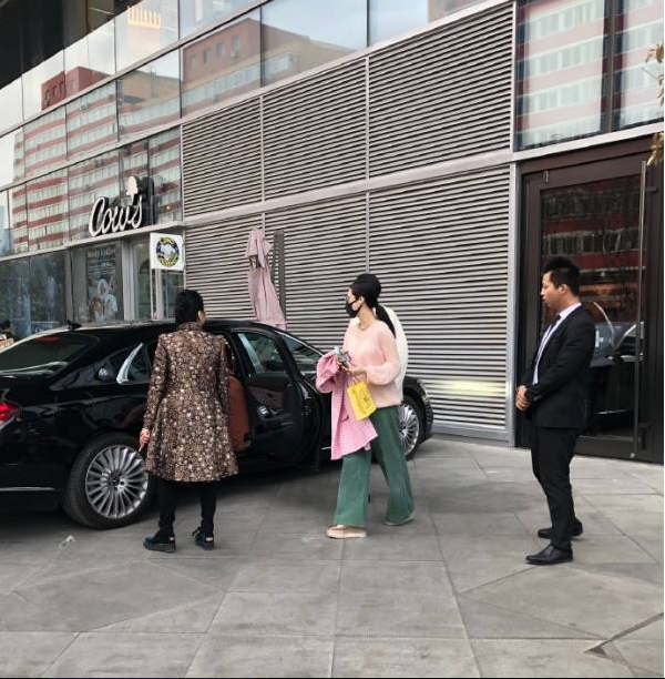 Phạm Băng Băng kiếm bạc tỷ dù chỉ ngồi nhà, việc tái xuất Cbiz chỉ còn ngày một ngày hai?