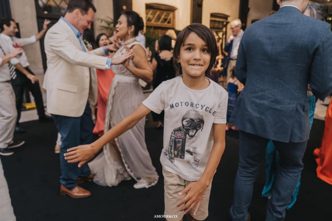 Thân thế bất ngờ của cậu bé lai xinh đẹp trong đám cưới của chồng cũ Hồng Nhung