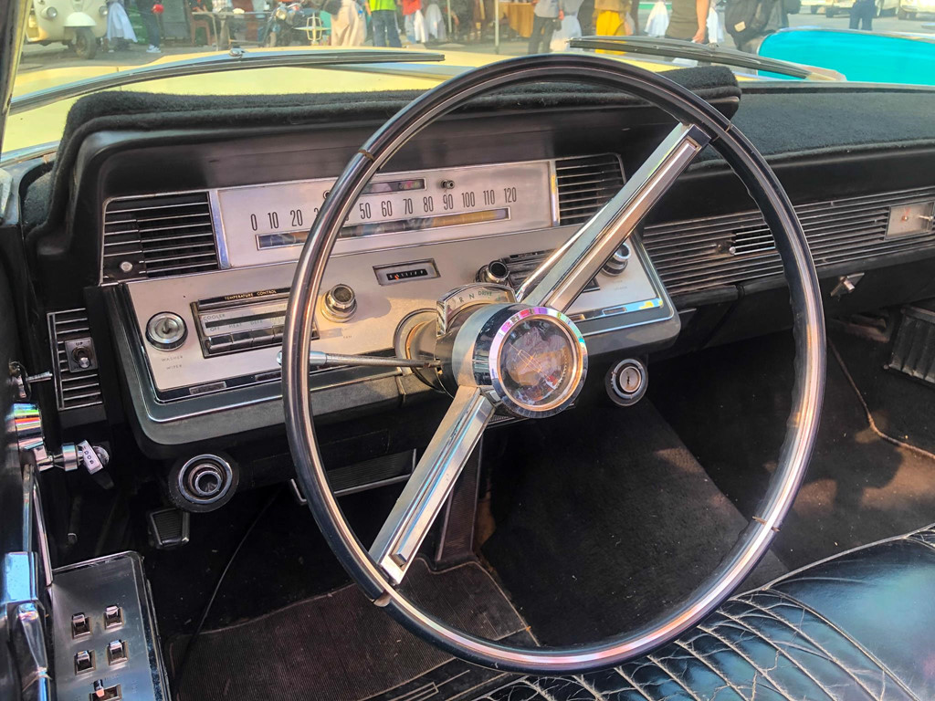 Dàn xe cổ quy tụ tại TP.HCM, nhiều xe cổ xịn đáng chiêm ngưỡng