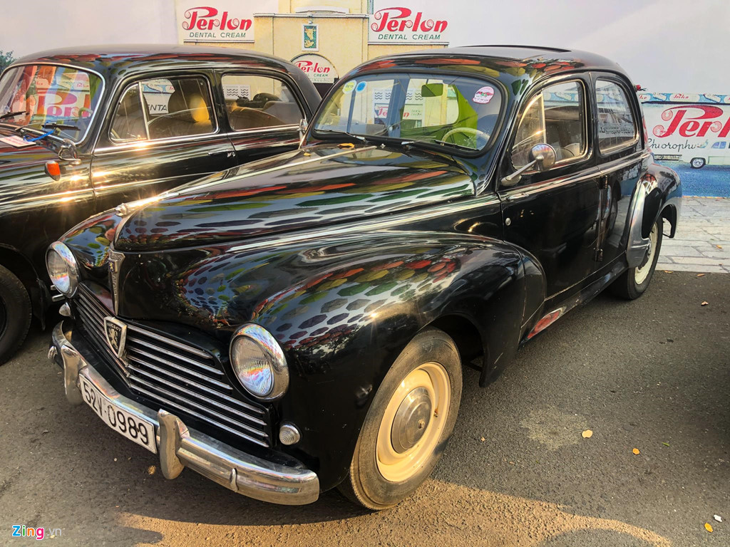 Dàn xe cổ quy tụ tại TP.HCM, nhiều xe cổ xịn đáng chiêm ngưỡng