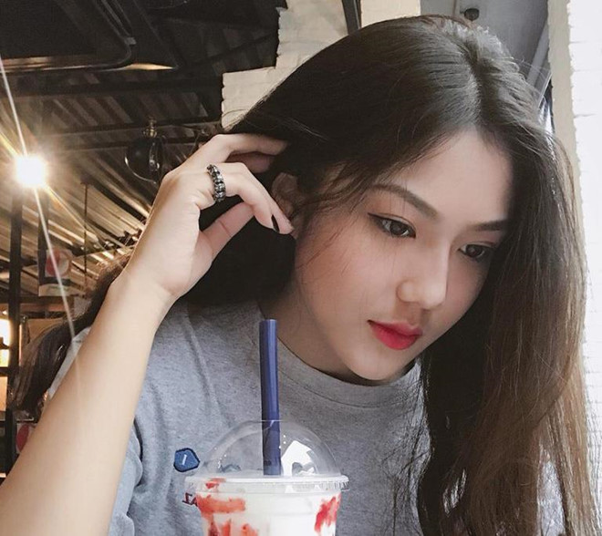 Loạt gái xinh toàn 10X từ lò nhan sắc THPT Bình Hưng Hòa TP.HCM