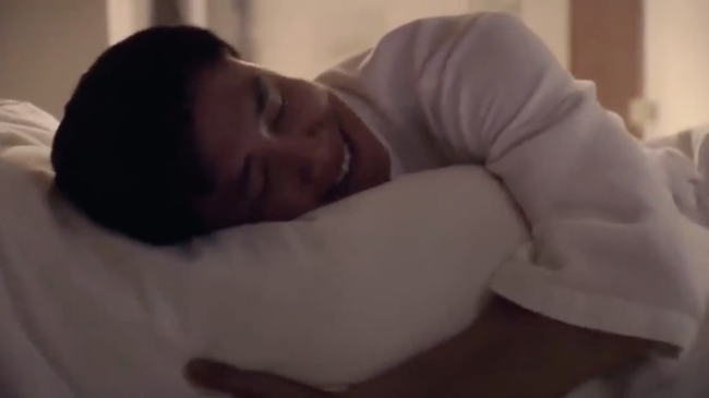 Về nhà đi con: Phim chưa lên sóng đã lộ cảnh người yêu Hân Hoa hậu Gạo nếp gạo tẻ bị gái già... cưỡng hiếp