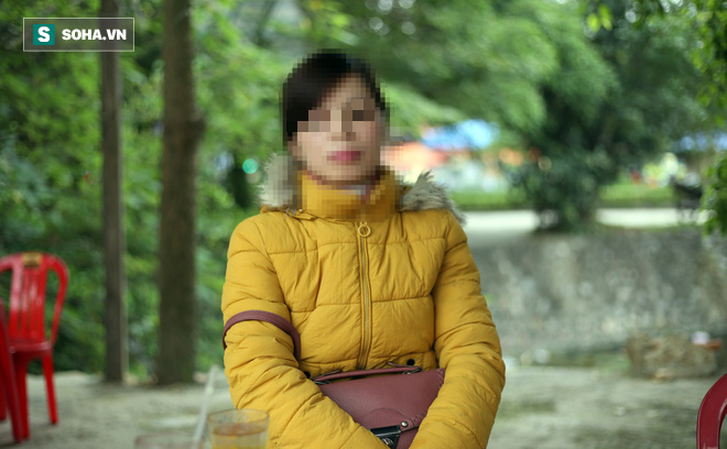 Phía sau clip người cha say rượu đốt quần áo, sách vở của con: Vợ chồng phẫn uất vì một lời đồn